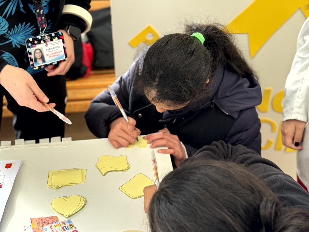 NUESTRA ESCUELA PROMUEVE EL BIENESTAR Y LA SALUD MENTAL EN LA COMUNIDAD EDUCATIVA
